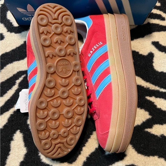 NWT Adidas Gazelle Bold Platform Shoes Active Pink Semi Blue Burst Sz Women 6.5 - Picture 3 of 4